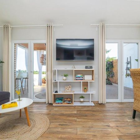Villa Oasis With Private Pool Milna  Bagian luar foto