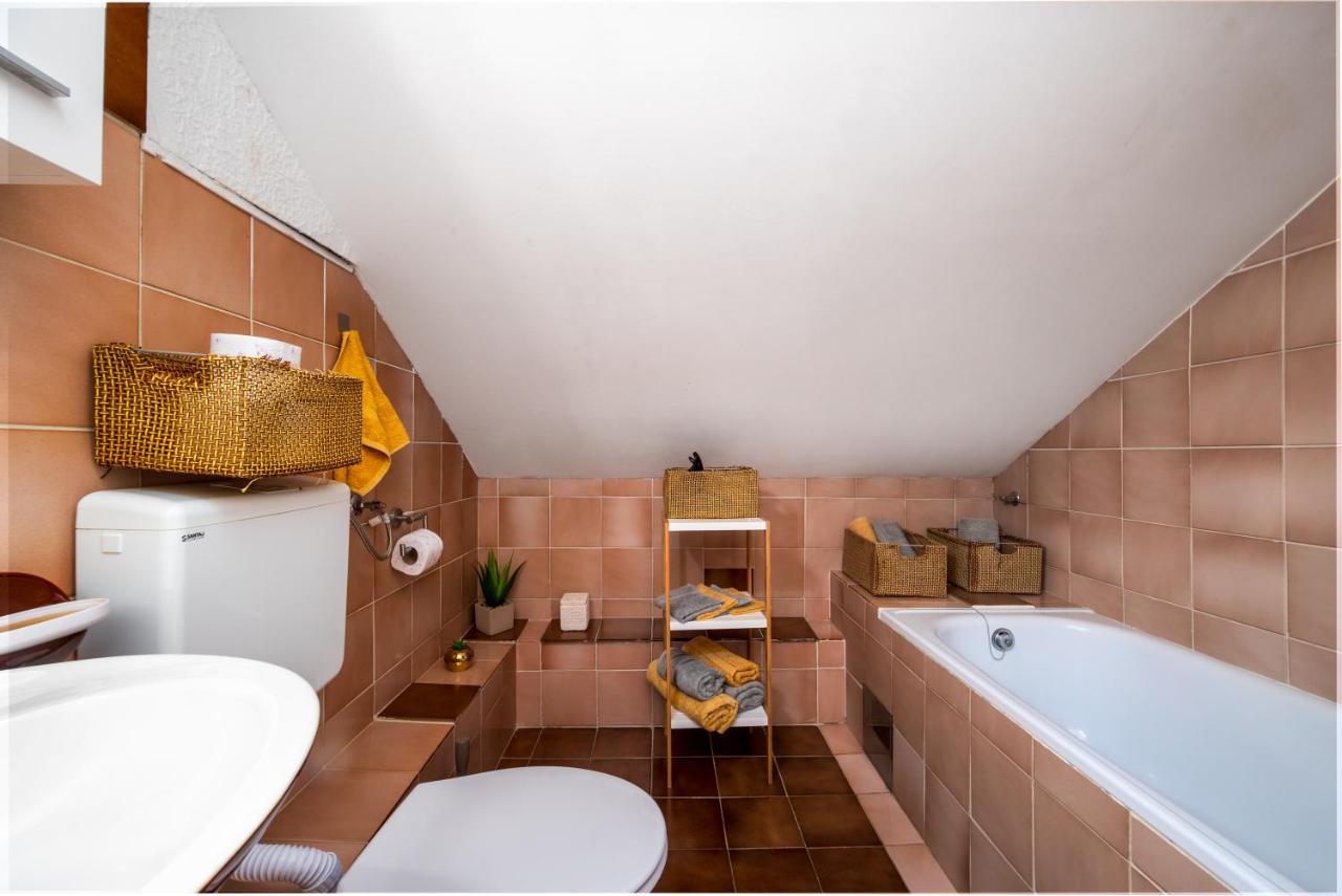 Villa Oasis With Private Pool Milna  Bagian luar foto